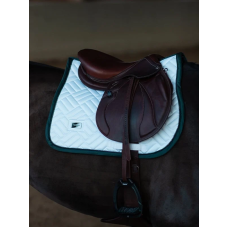 Конкурний вальтрап Modern White Dramatic Monday від Equestrian Stockholm